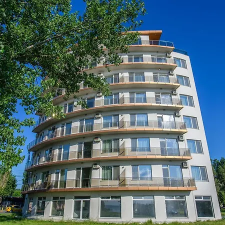 C&y Aqua Park Mamaia